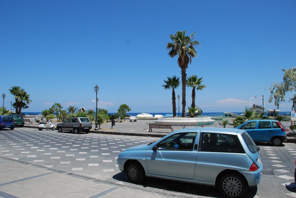 Vulcanoconsult Appartamenti Spiaggia Lipari  Exterior photo