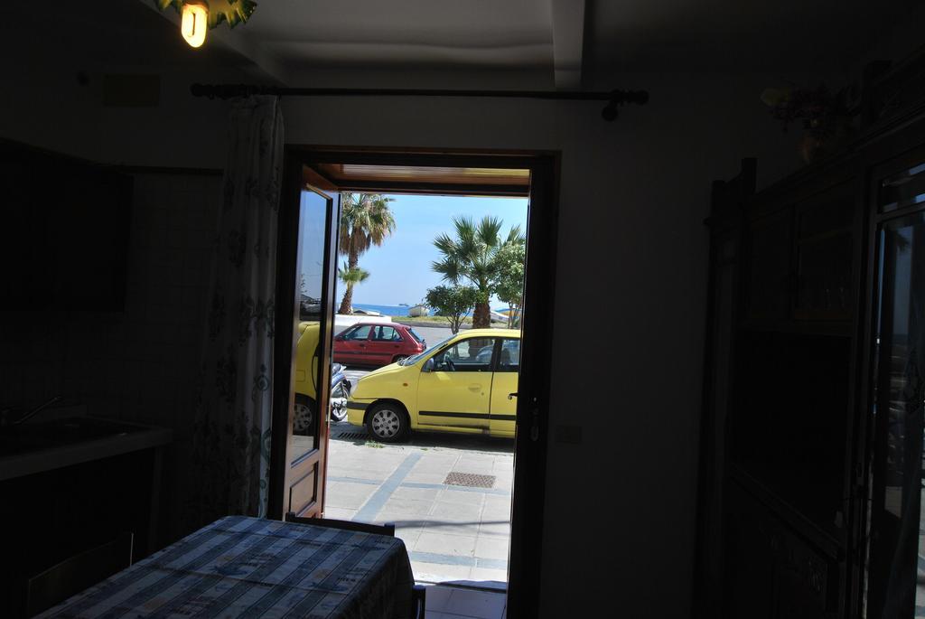 Vulcanoconsult Appartamenti Spiaggia Lipari  Exterior photo