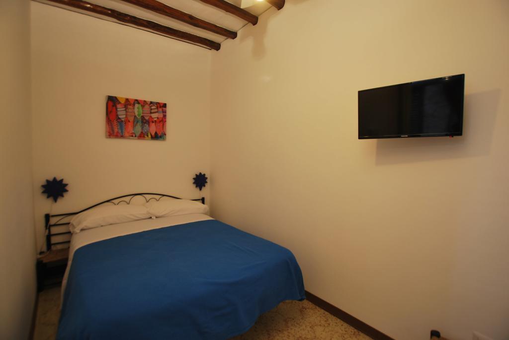 Vulcanoconsult Appartamenti Spiaggia Lipari  Exterior photo